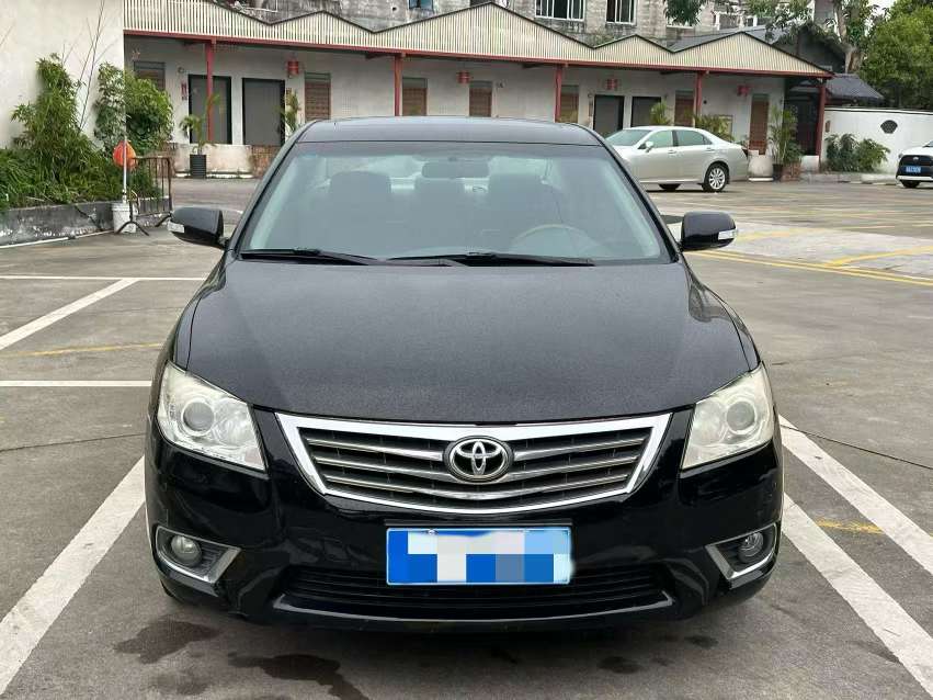 Toyota Camry 2012 2.0G Automatic Premium Anniversary Edition 2