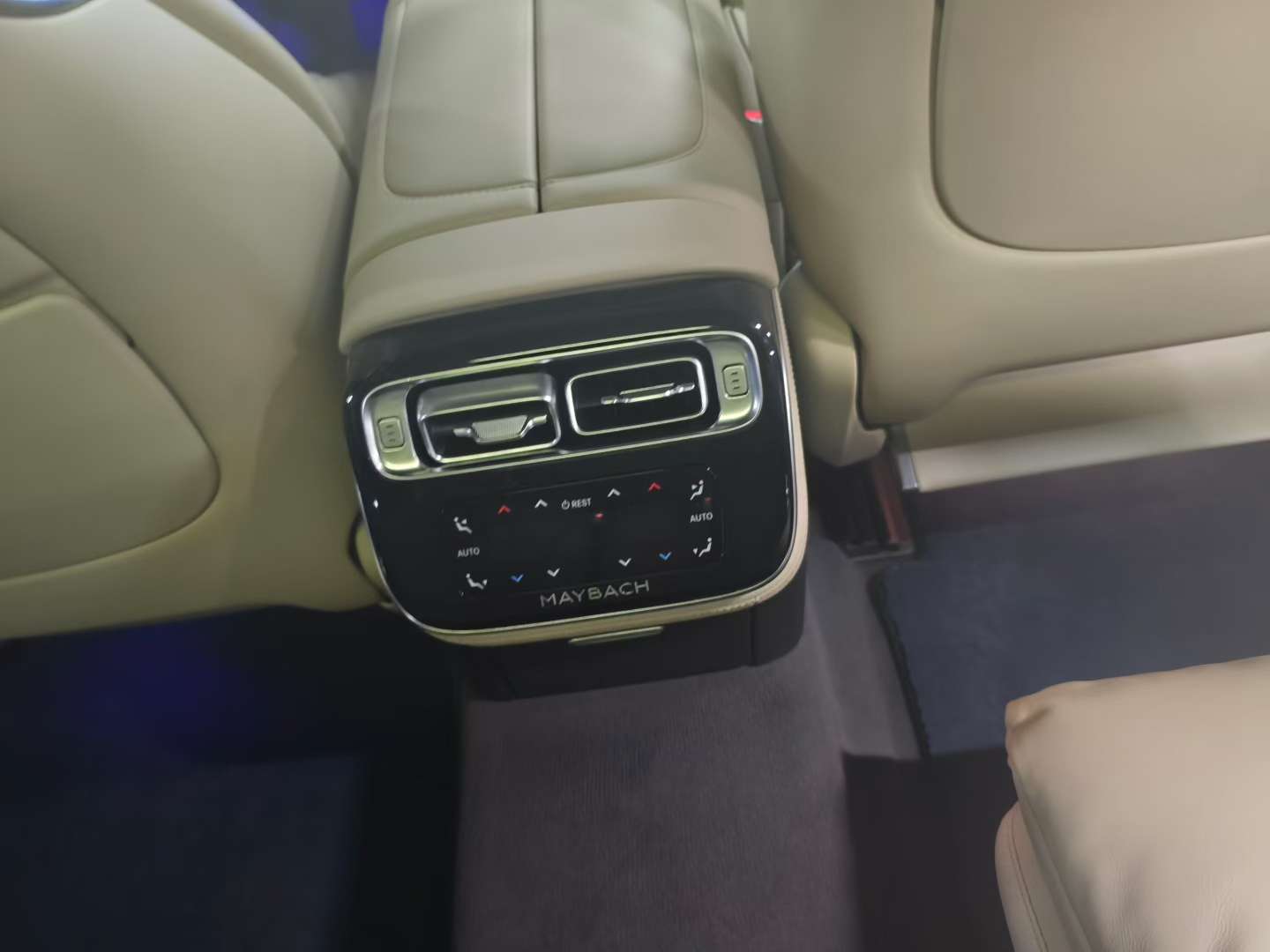 Mercedes-Benz Maybach S-Class 2022 S480 4