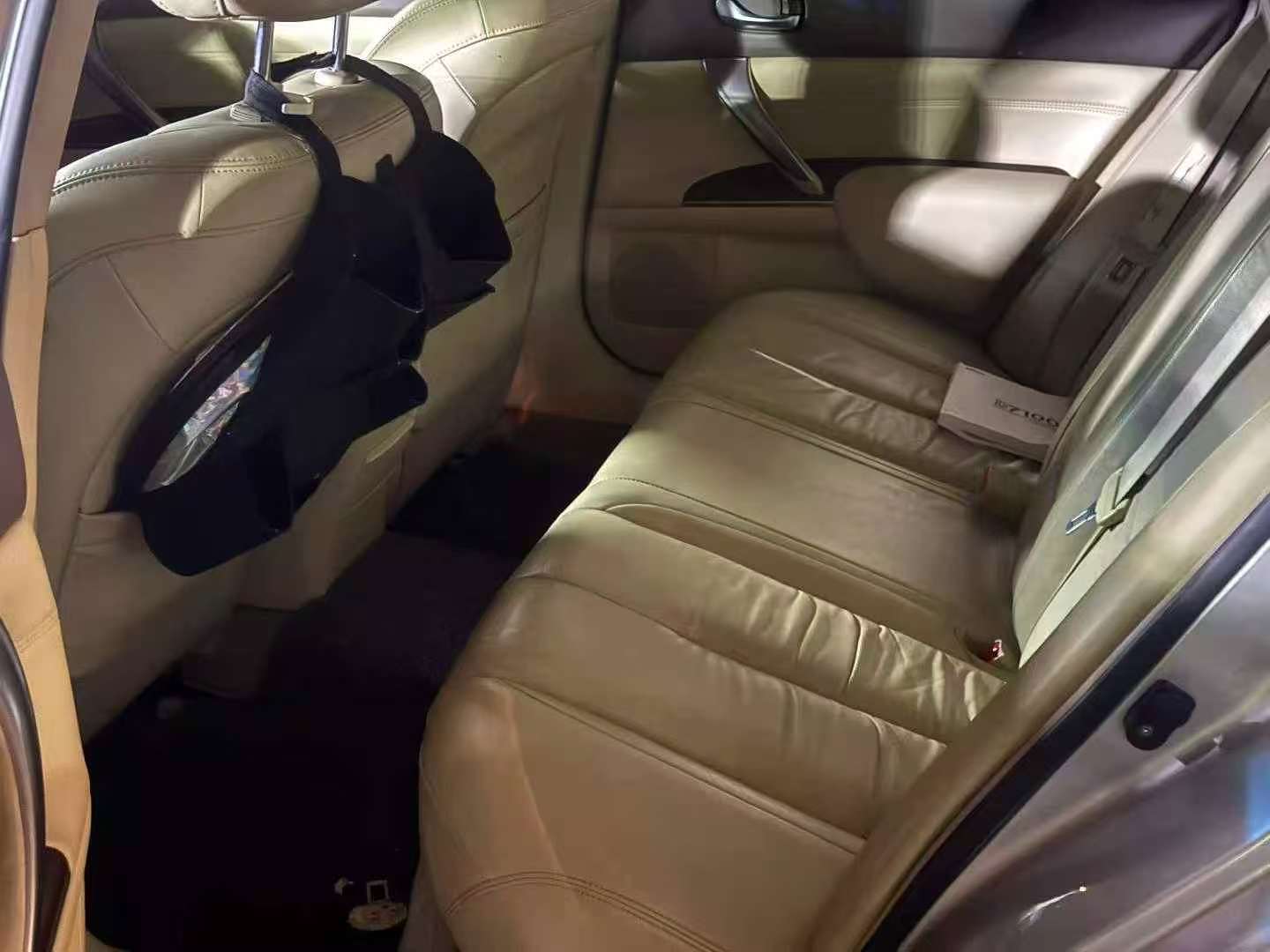 Nissan Teana 2010 2.5 Automatic Sunroof 5