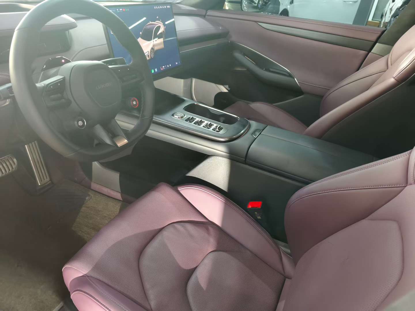 Xiaomi SU7 2024 Dual-Motor Ultra-Range Smart Driving Max 6