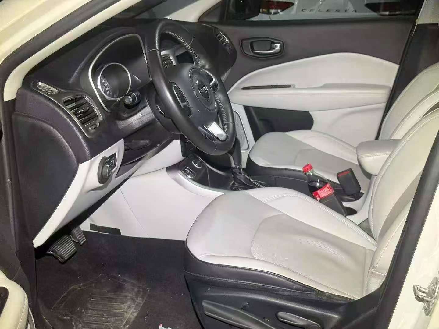 Jeep Compass 2017 1.4T Automatic Sunroof 4