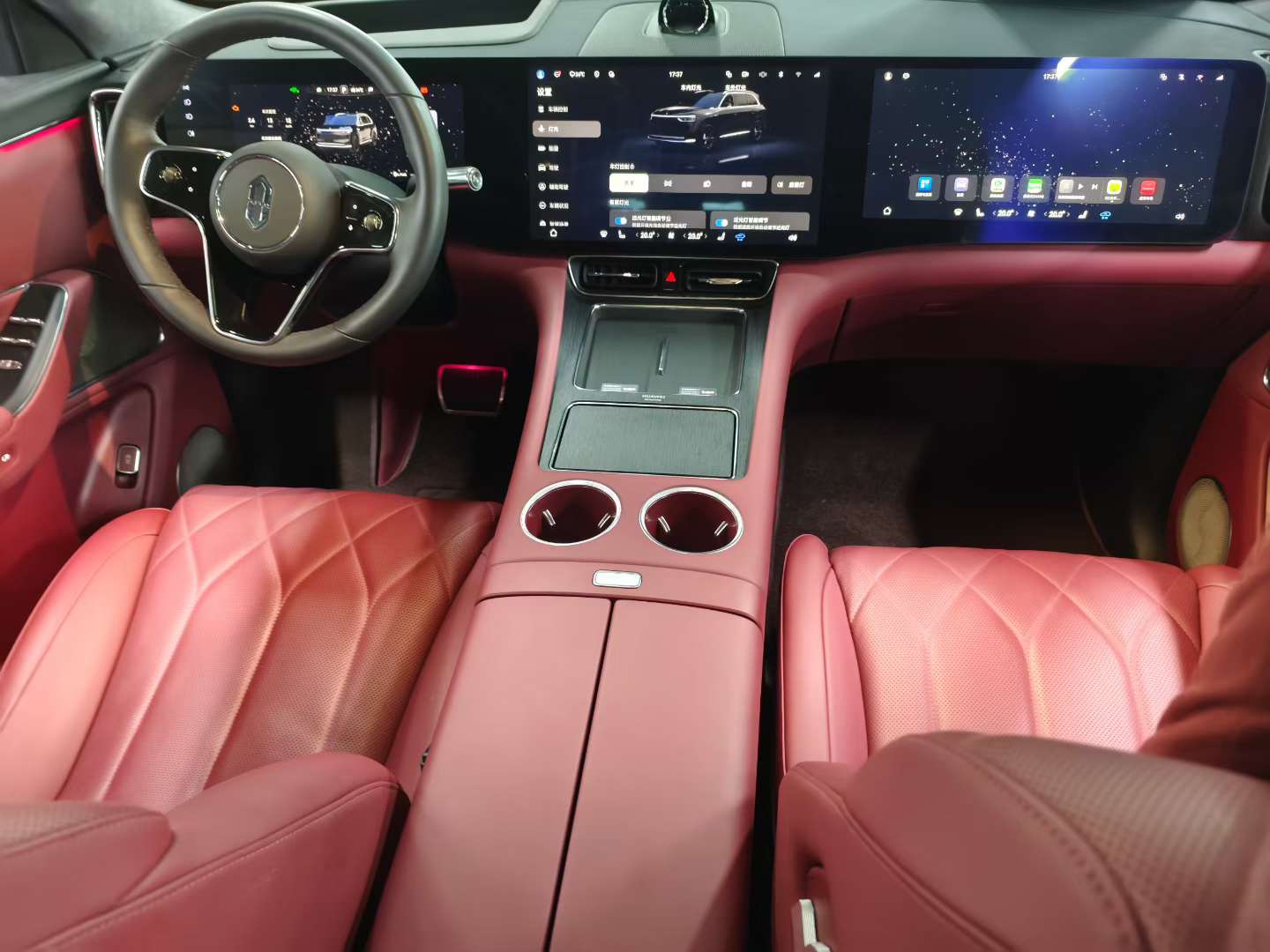 AITO M8 2025 5-Seater 2