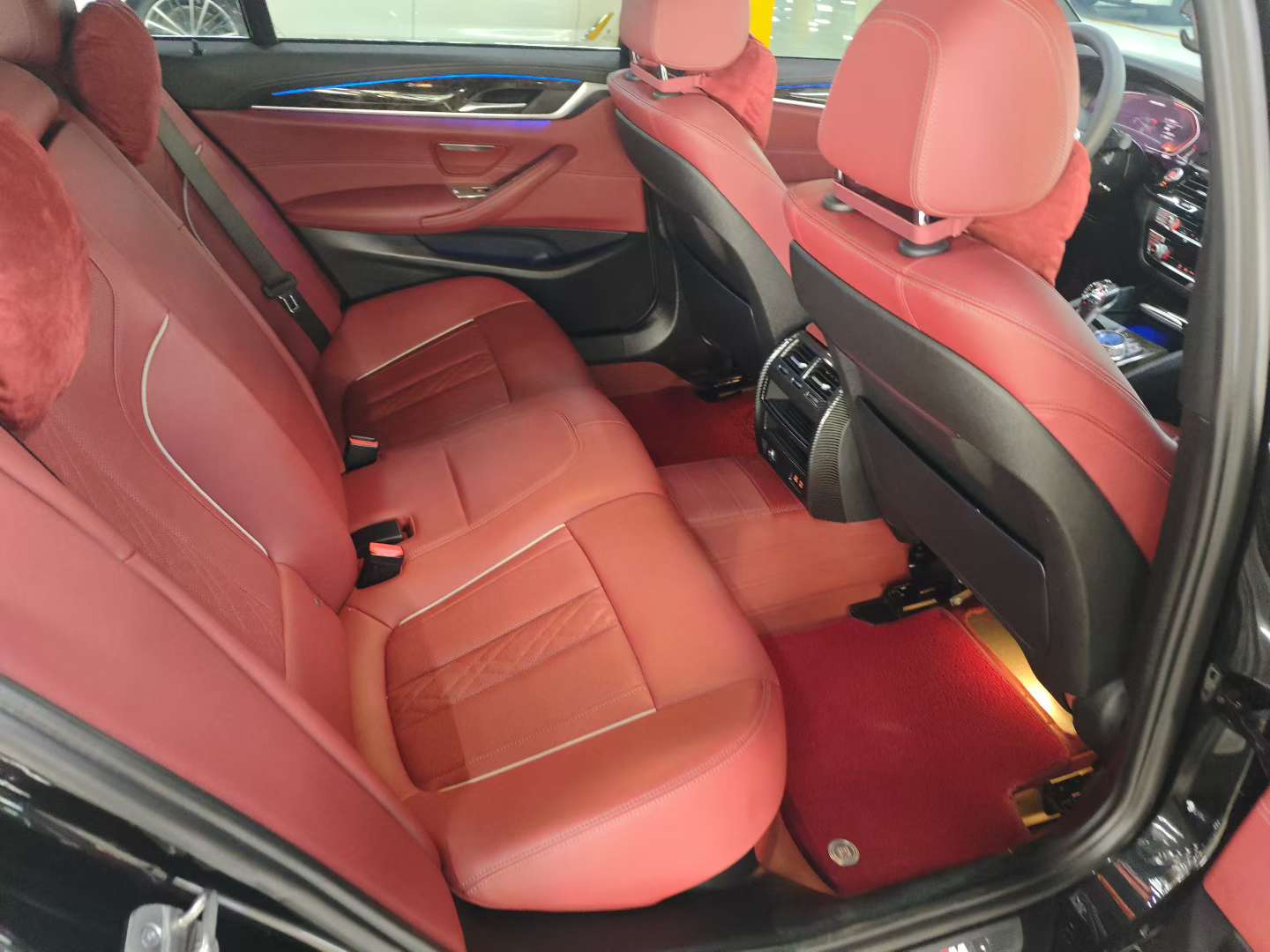 BMW 5 Series 2021 525Li M Sport Package 4