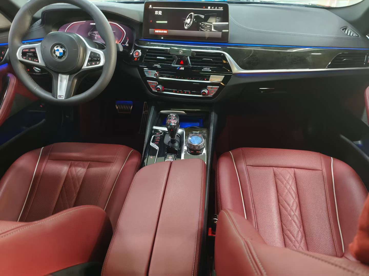 BMW 5 Series 2021 525Li M Sport Package 3