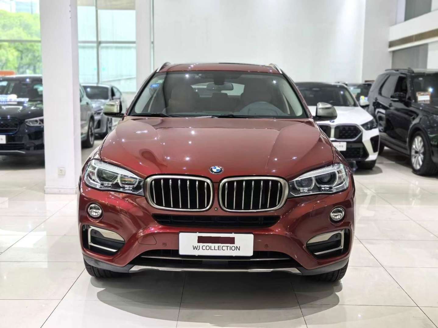 BMW X6 2017 28i High Spec