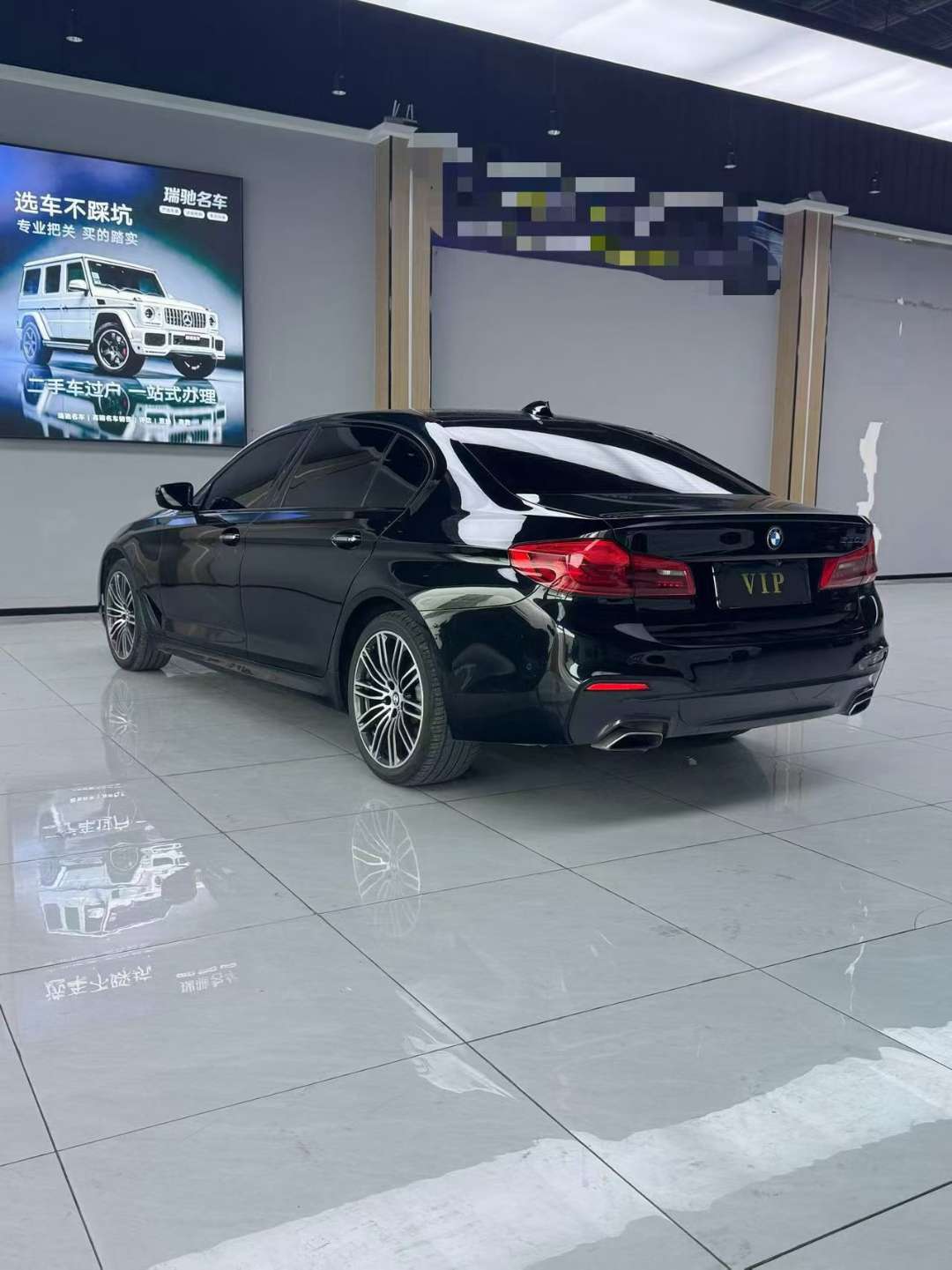 BMW 5 Series 2018 530Li M Sport Package 9