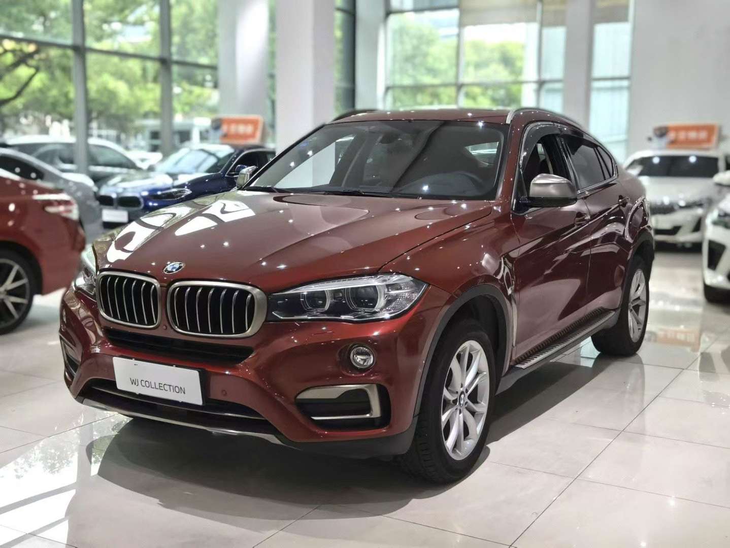 BMW X6 2017 28i High Spec 7