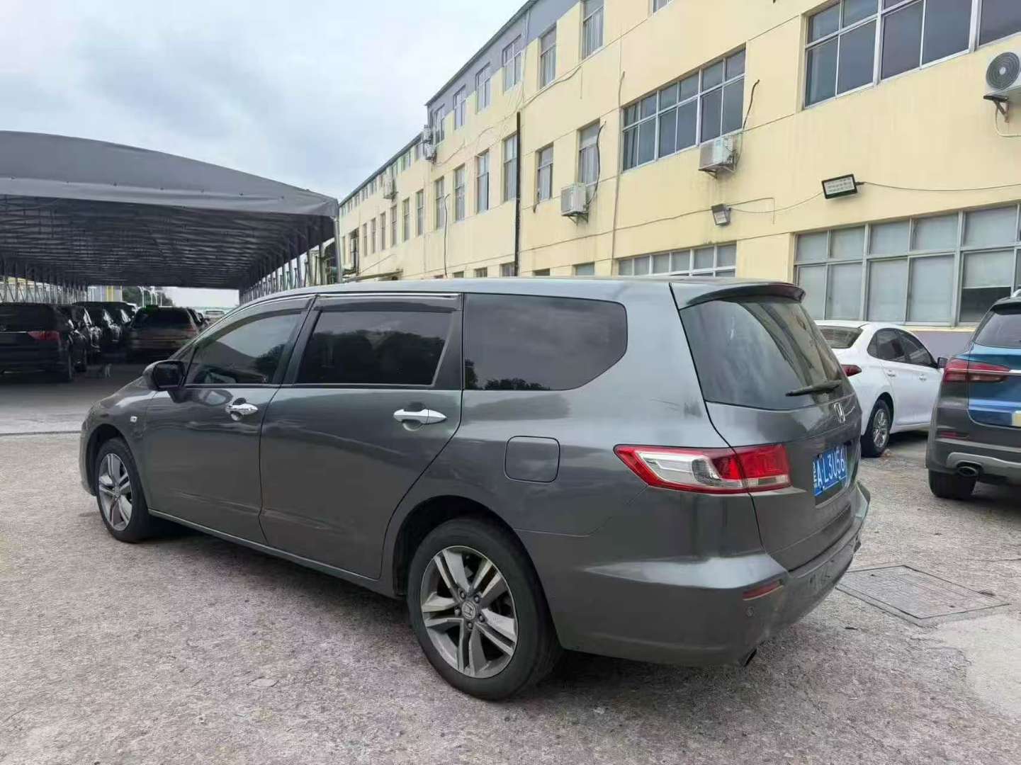 Honda Odyssey 2011 2.4L Automatic Sunroof 7