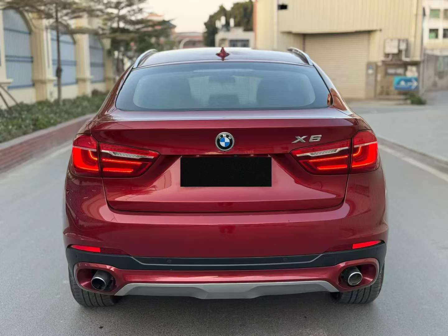 BMW X6 2017 High Spec 28i 5