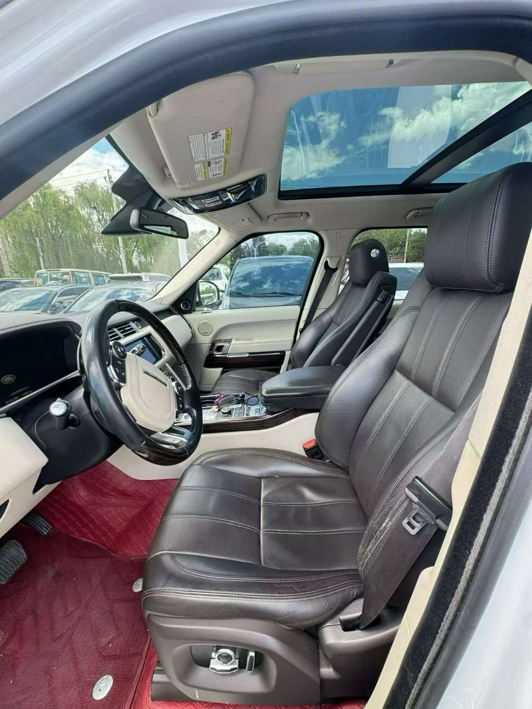 Land Rover Range Rover 4