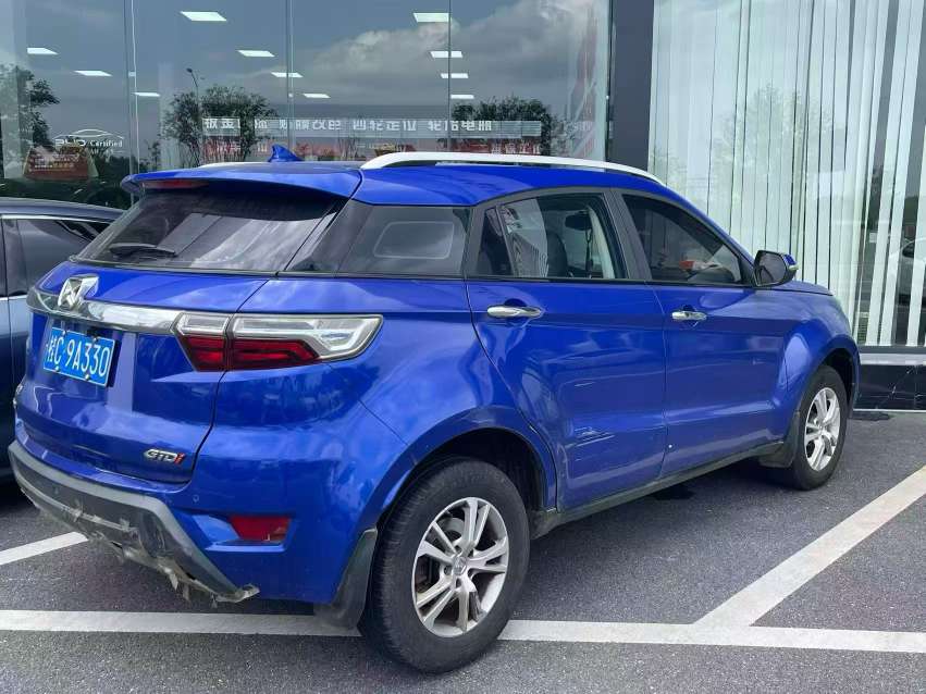JMC Yusheng S330 1.5T Automatic Sunroof 4