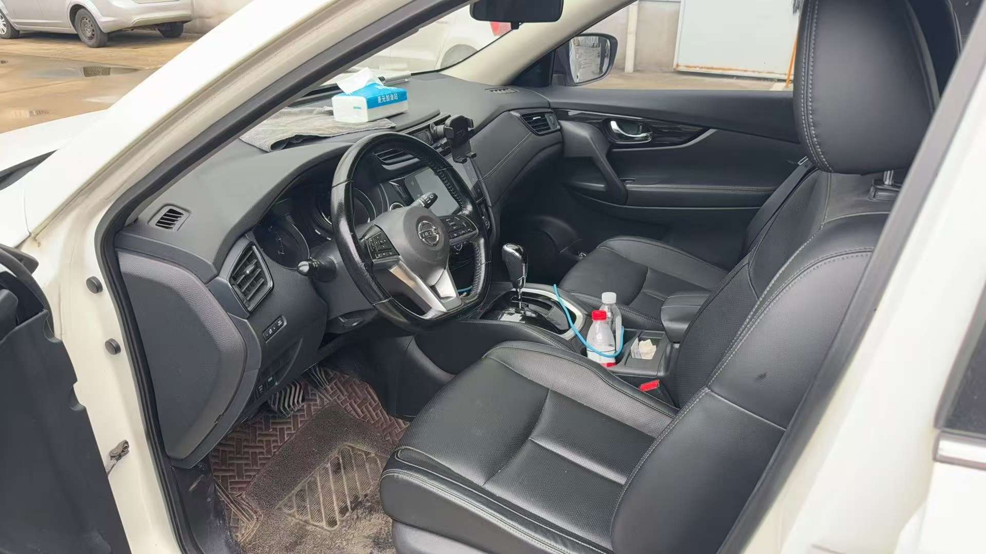 Nissan X-Trail 2