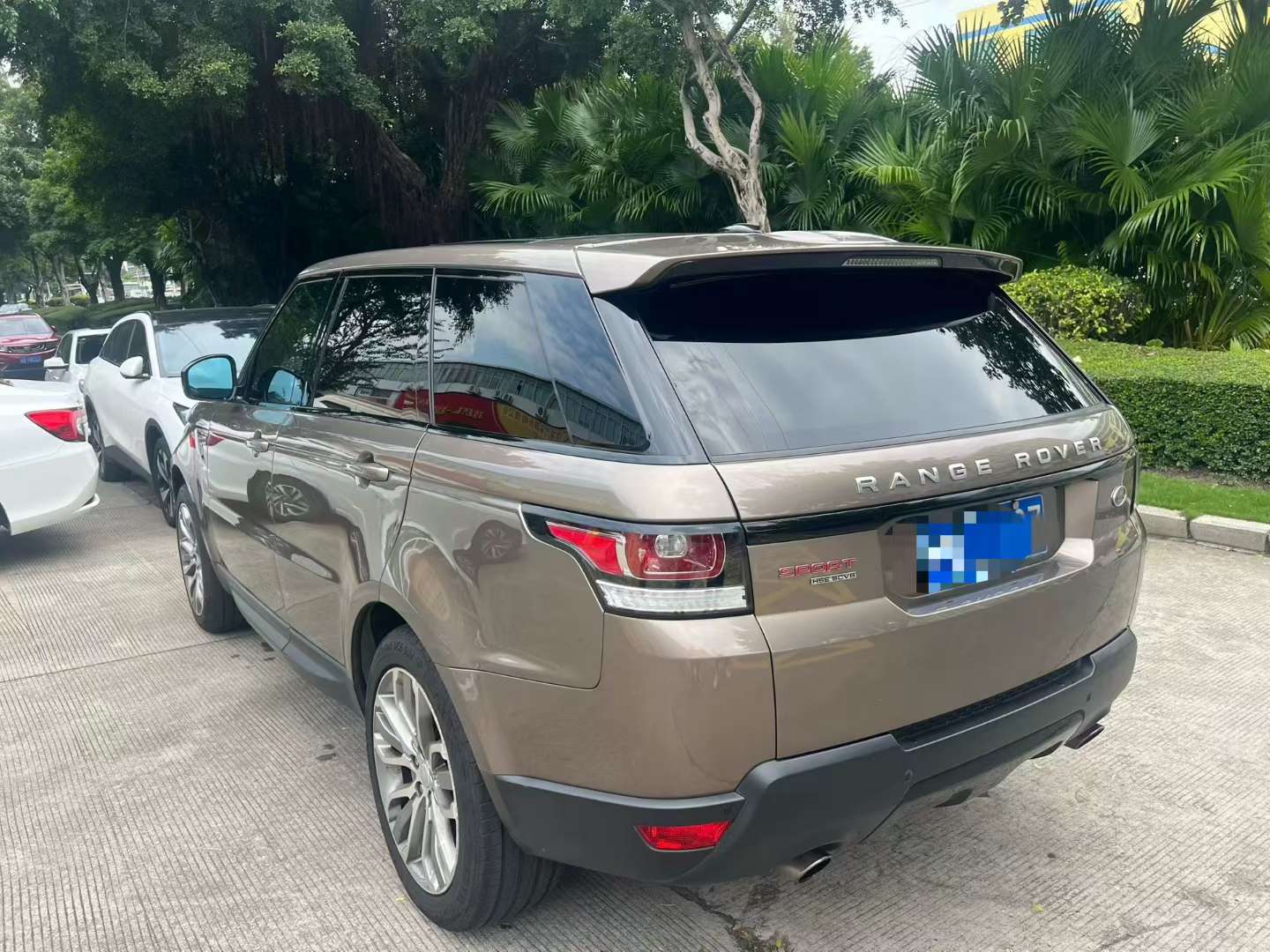 Land Rover Range Rover Sport HSE 4