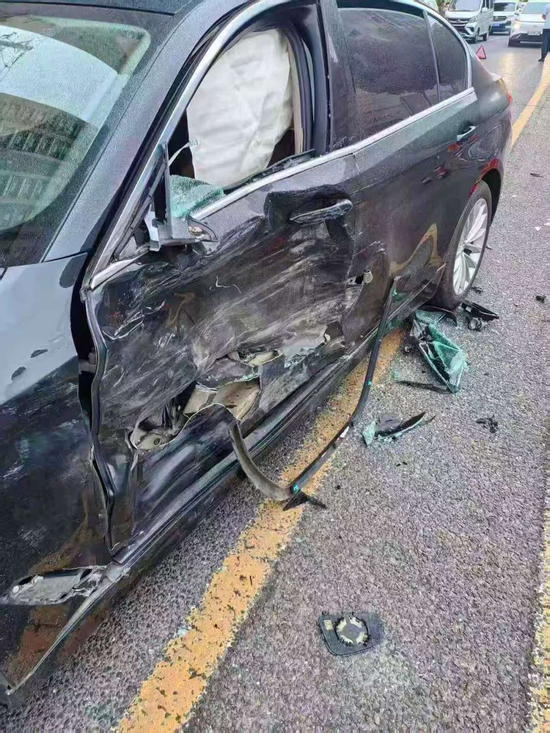 BMW 5 Series 530Li 2