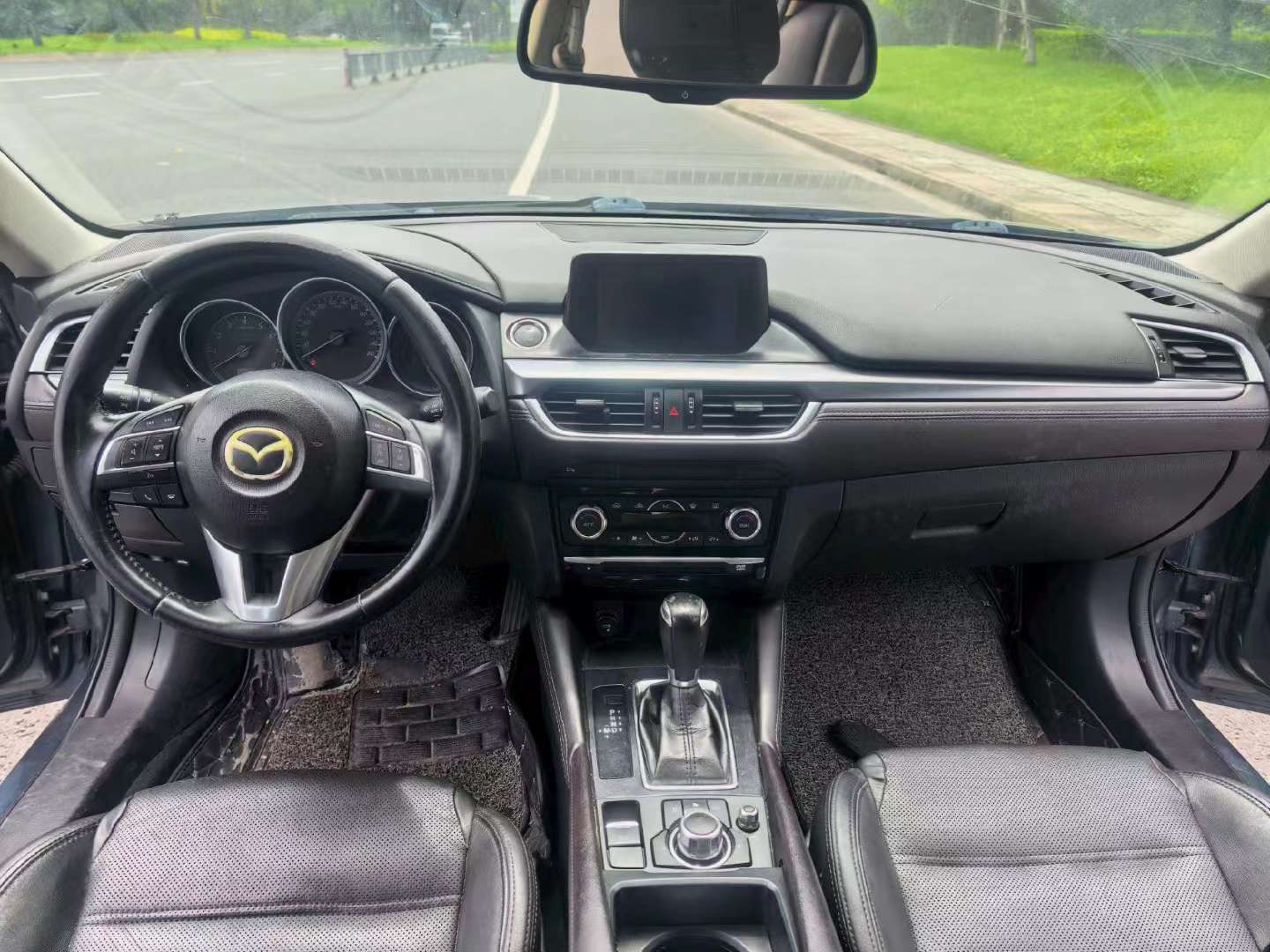 Mazda Atenza 2017 2.0L SkyActiv Luxury Edition 4