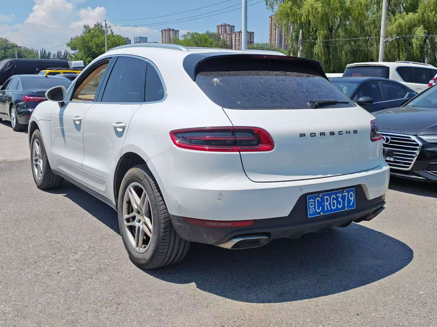 Porsche Macan 7