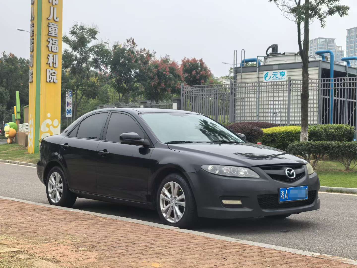 Mazda 6 2.0L Automatic Sunroof 3