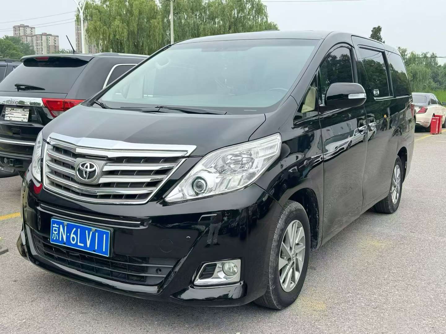 Toyota Alphard 3.5L 3