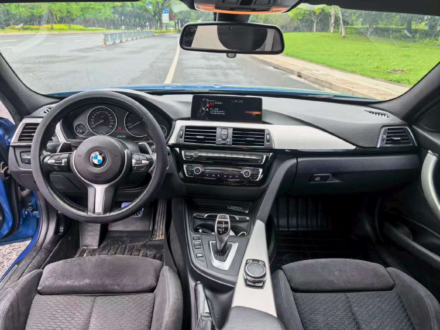 BMW 3 Series 2016 320i 2.0T M Sport 4