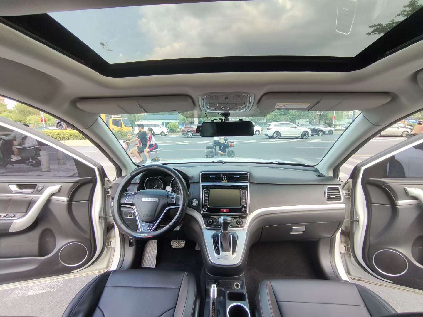 Haval M6 1.5T Automatic High Trim 5