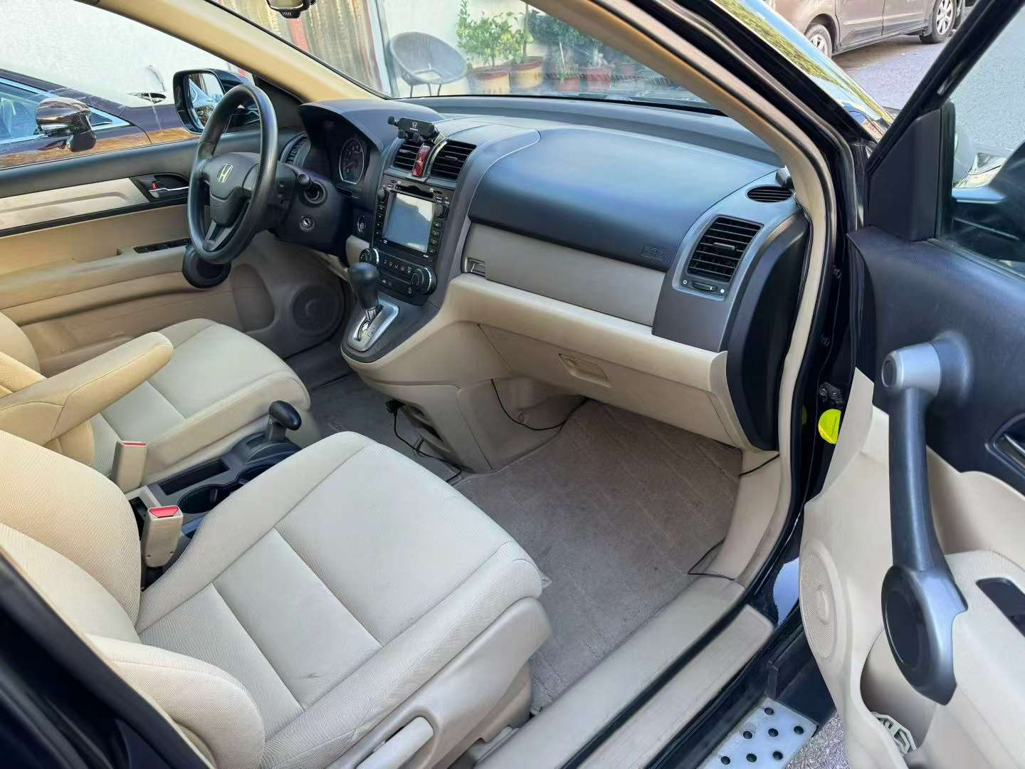 Honda CR-V 2.0L FWD 4