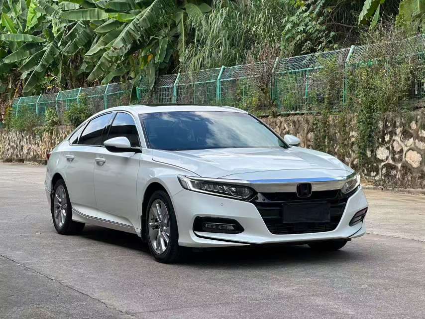 Honda Accord 1.5T 260 Luxury Edition 3