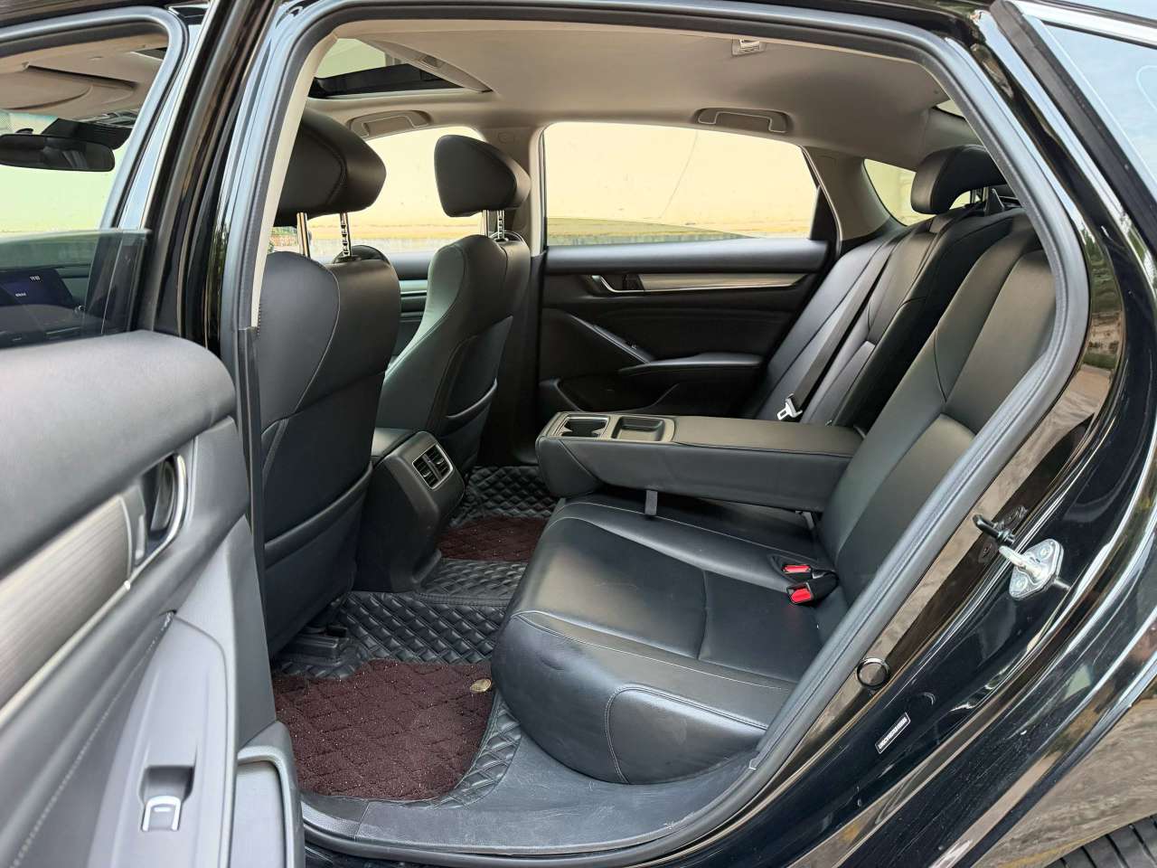 Honda Accord 1.5T 260 Luxury Edition 5