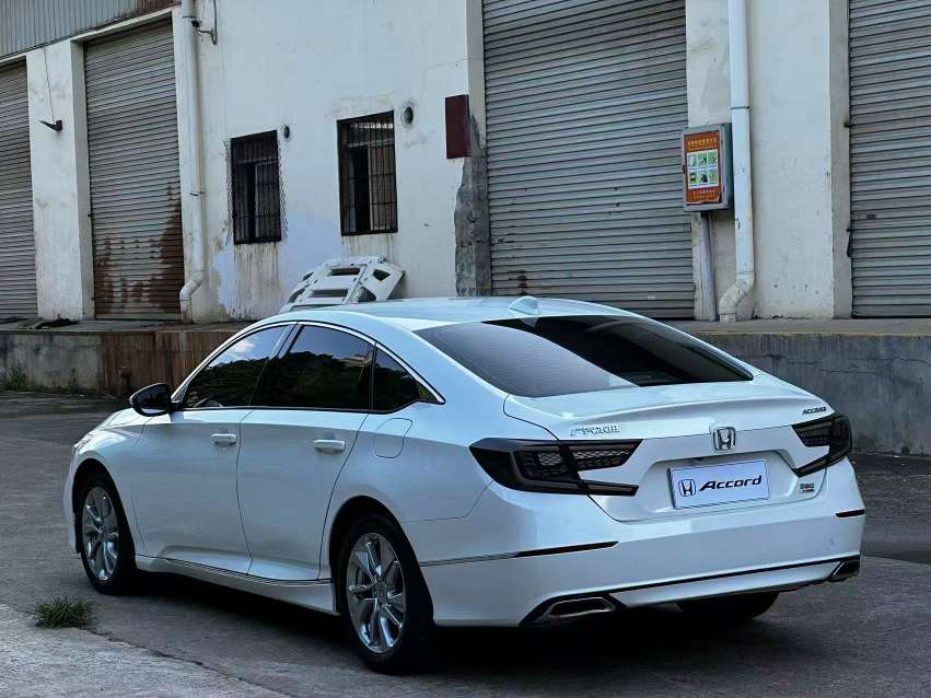 Honda Accord 1.5T 260 Luxury Edition 7