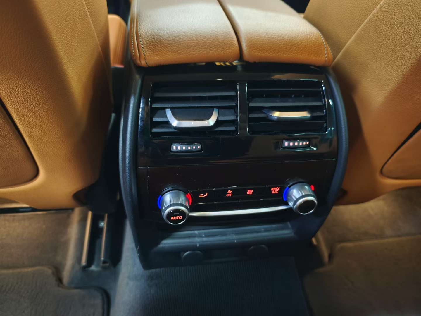 BMW 6GT 2