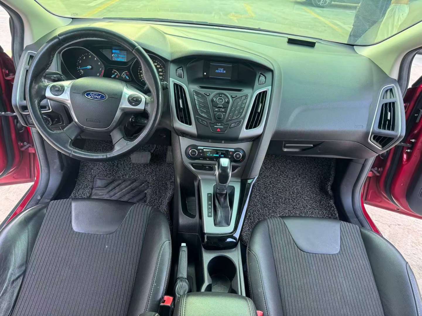 Ford Focus 1.6 Automatic Sunroof Trend Edition 5