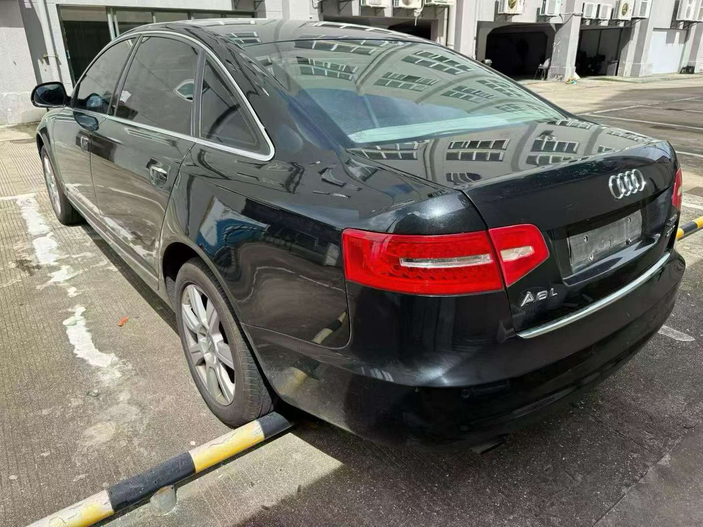 Audi A6L 6