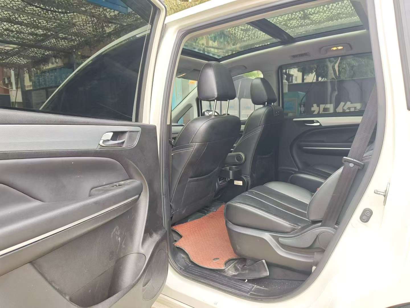 GAC Trumpchi M6 270T DCT Prestige Edition (7-Seater) 5