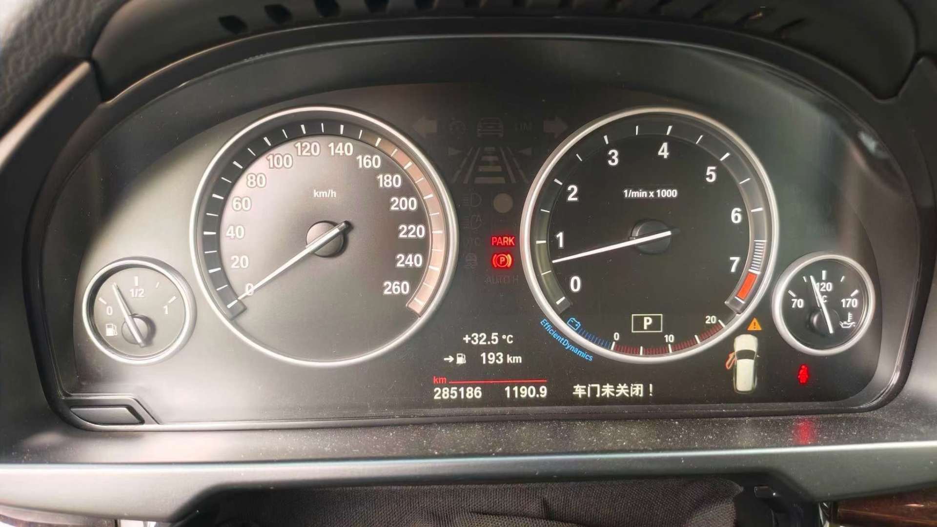 BMW X5 35i Elegant Edition 3.0T 8