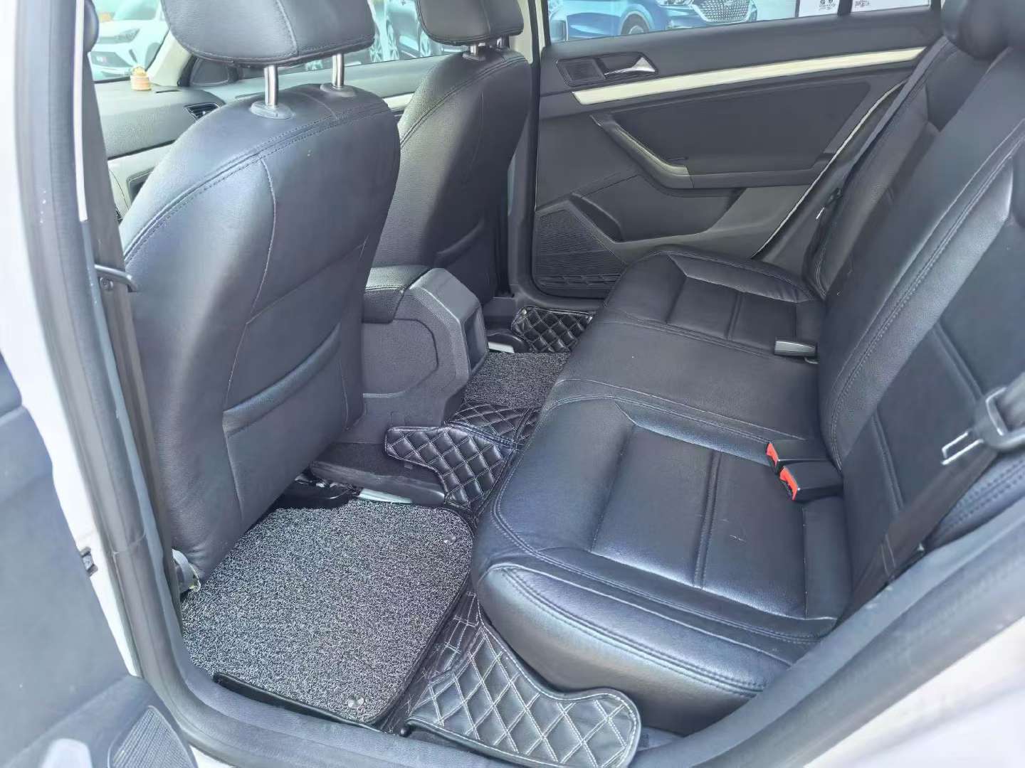 Volkswagen Lavida X 2016 1.6L 6