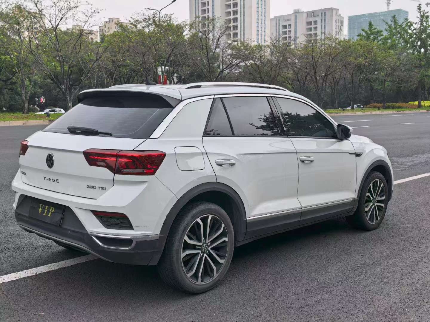 Volkswagen T-Roc 2022 1.4T Comfort PLUS 7