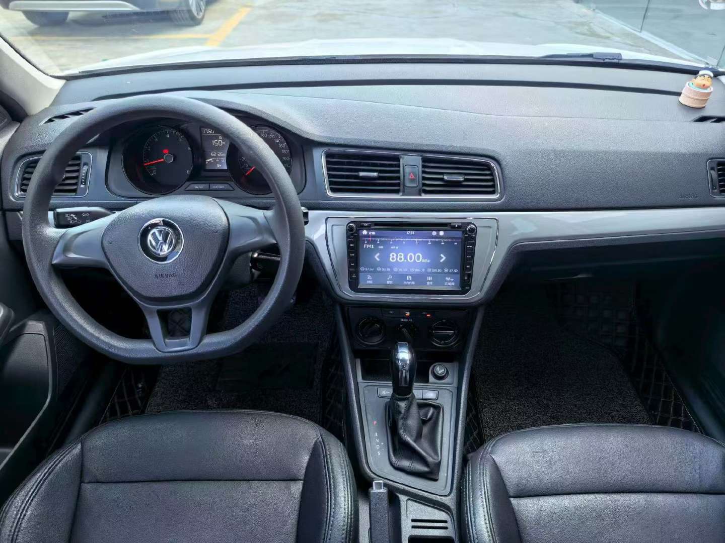 Volkswagen Lavida X 2016 1.6L 7