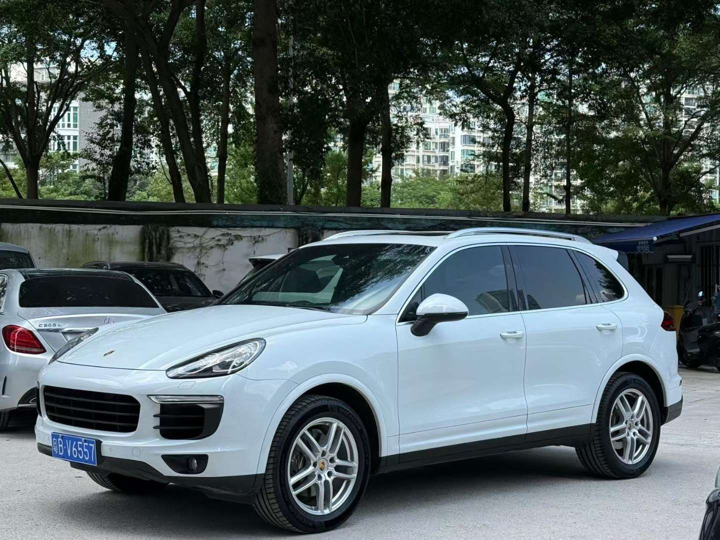 Porsche Cayenne 3.0T Platinum Edition