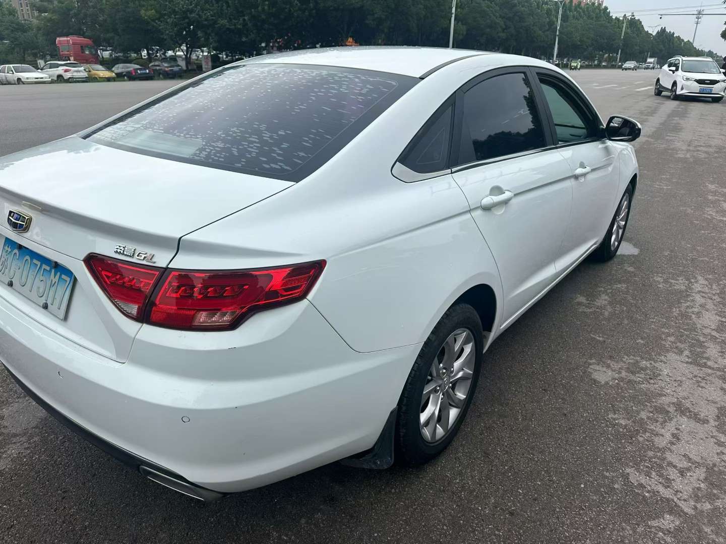 Geely Emgrand GL 4