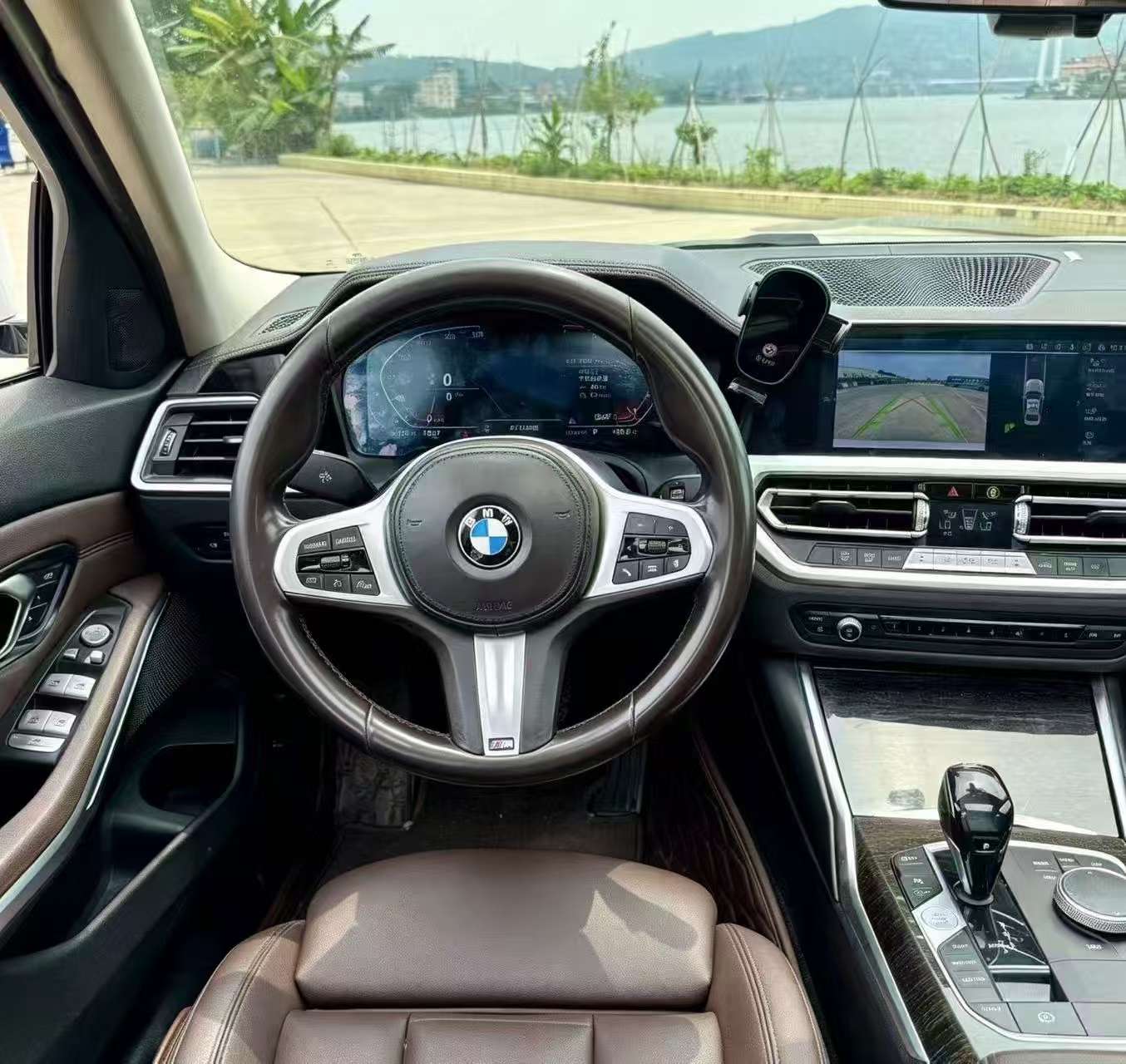 BMW 3 Series 325Li M Sport Package 6