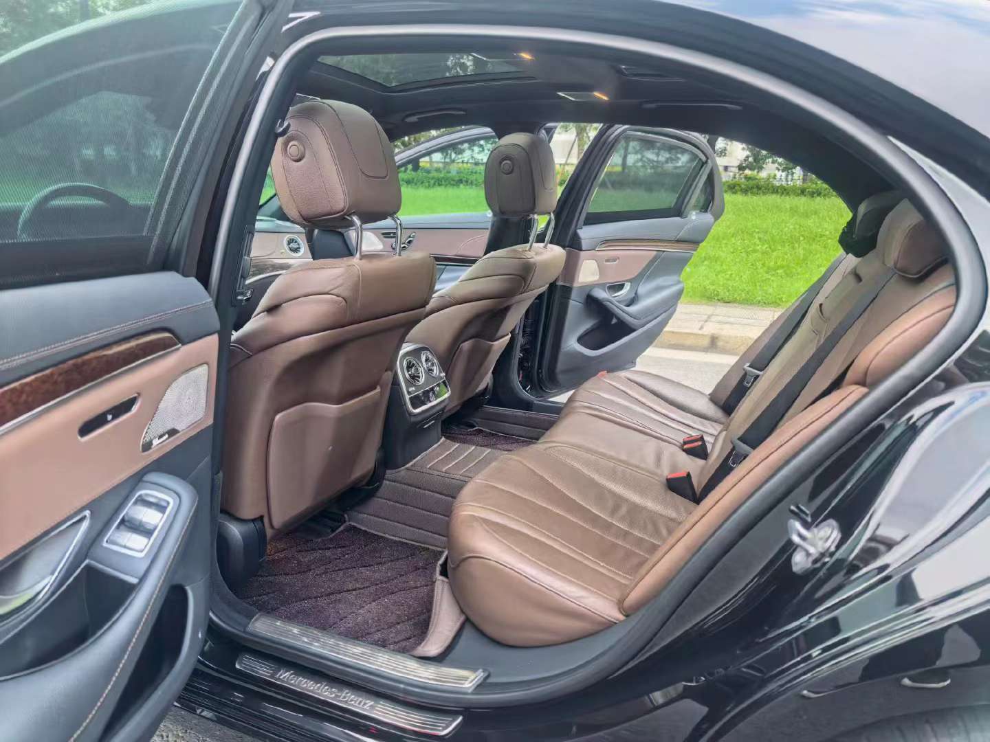 Mercedes-Benz S-Class 2020 2.0T Premium Edition 5