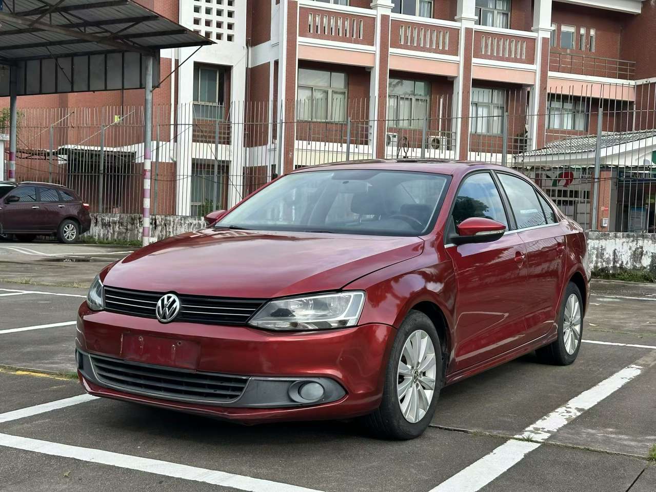 Volkswagen Sagitar 2014 Facelift 1.6L Automatic Comfort Edition