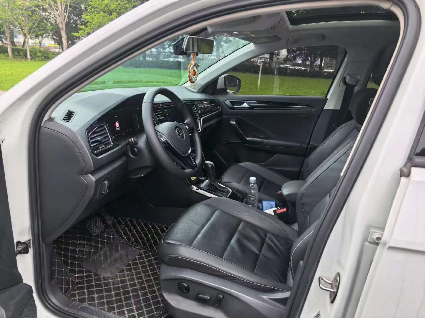 Volkswagen T-Roc 2022 1.4T Comfort PLUS 6