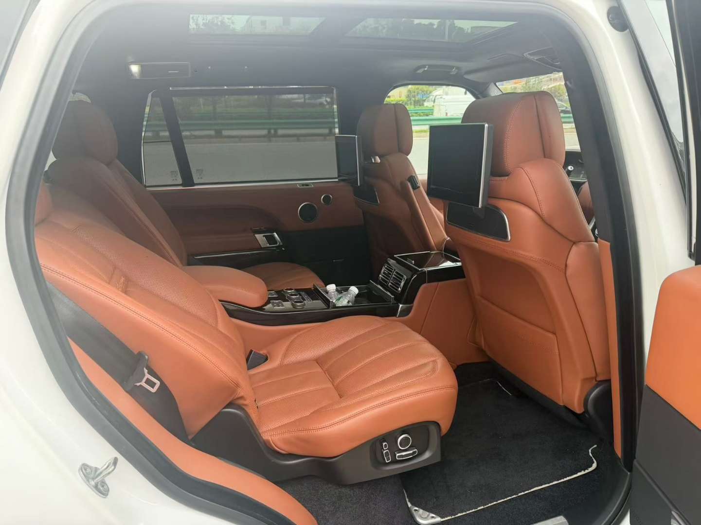 Land Rover Range Rover Executive 5.0T SV Autobiography LWB 4-Seater 6