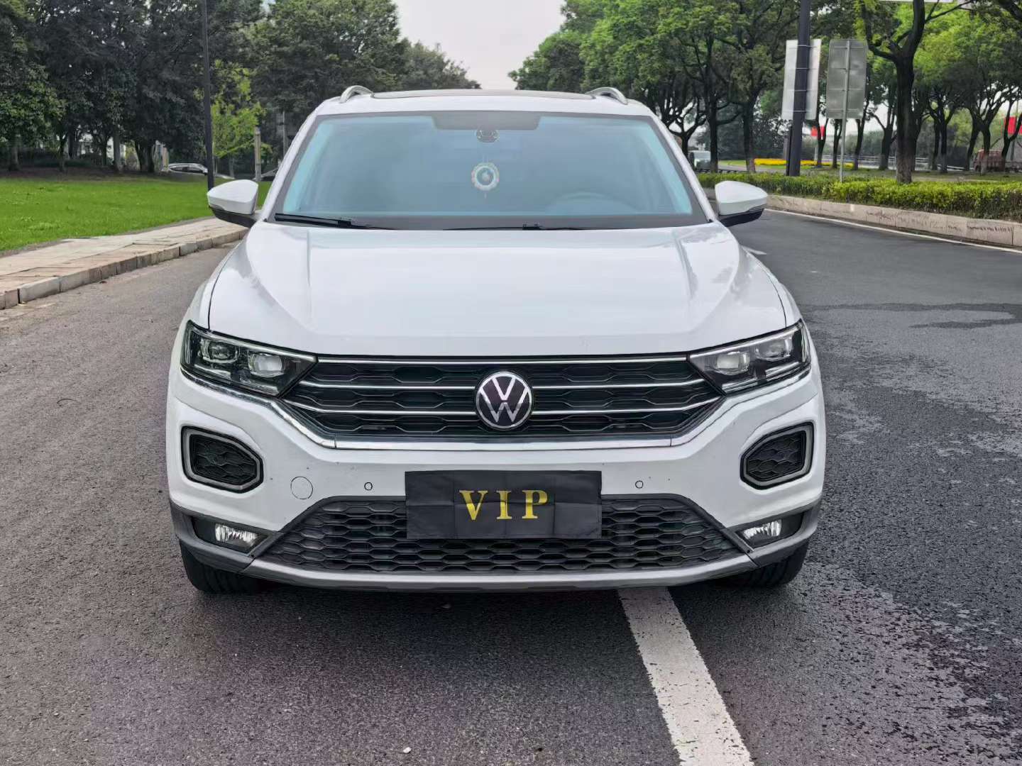 Volkswagen T-Roc 2022 1.4T Comfort PLUS 2