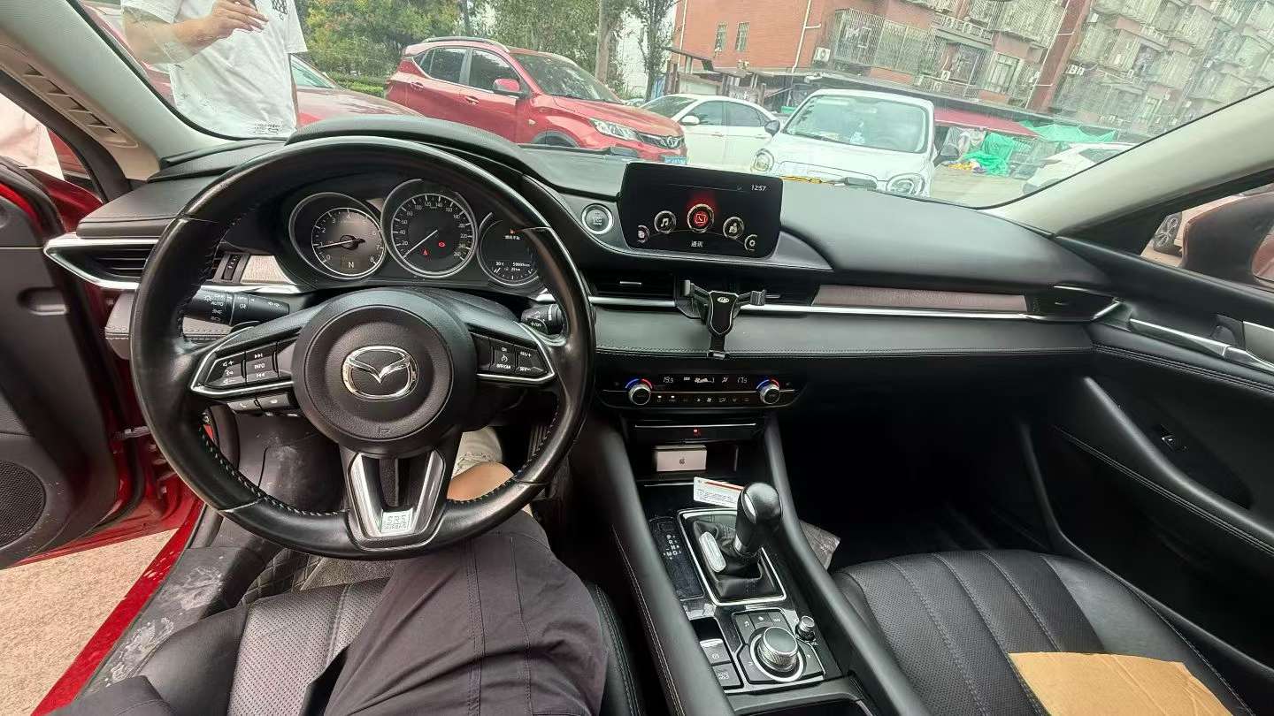 Mazda Atenza 5