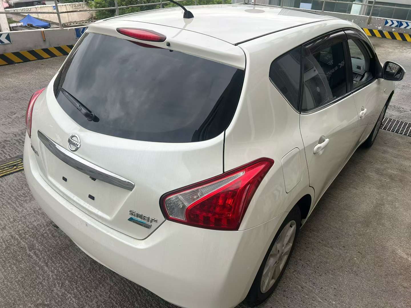 Nissan Tiida 1.6 Automatic Intelligent Trim 5
