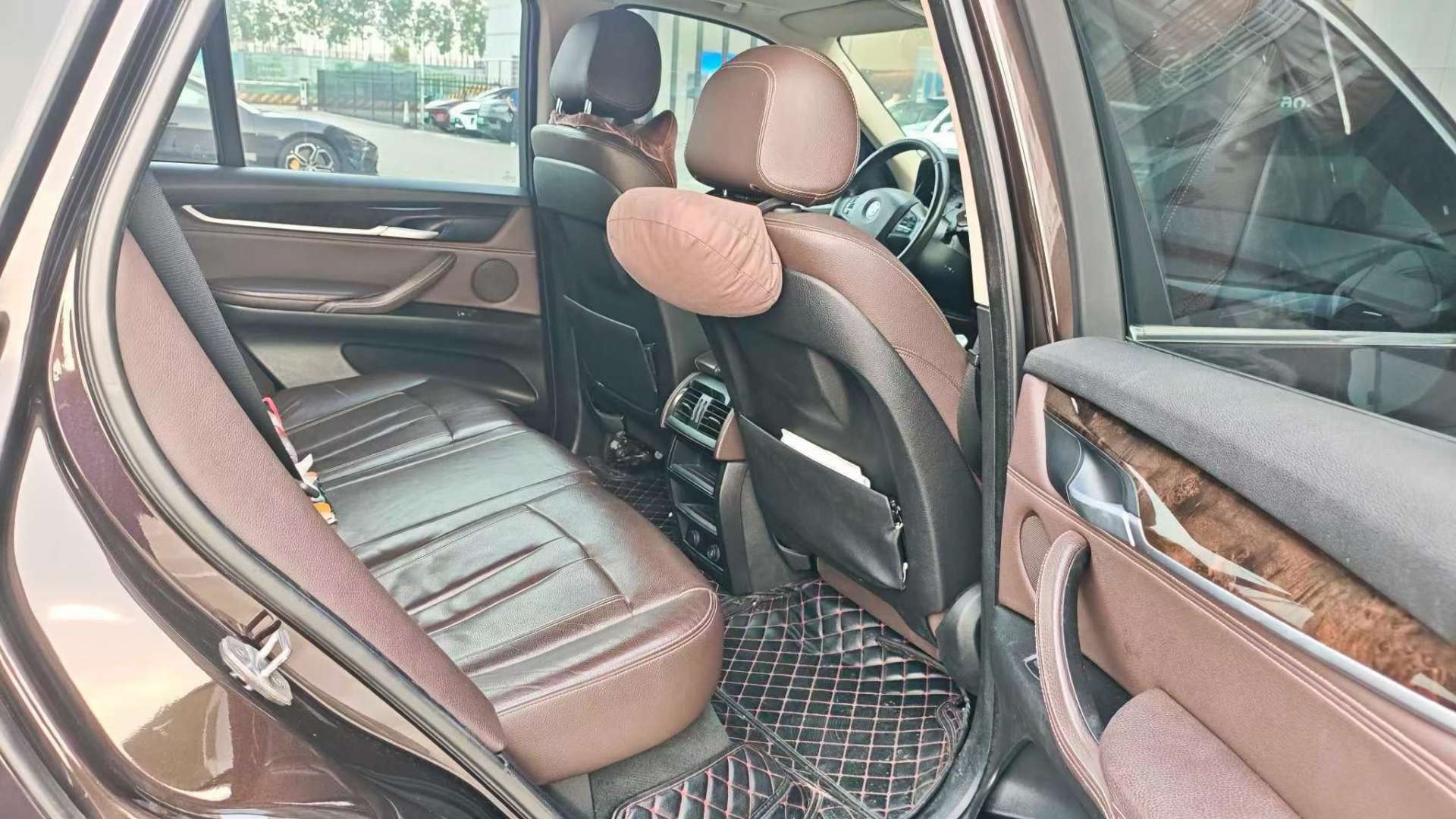 BMW X5 35i Elegant Edition 3.0T 7