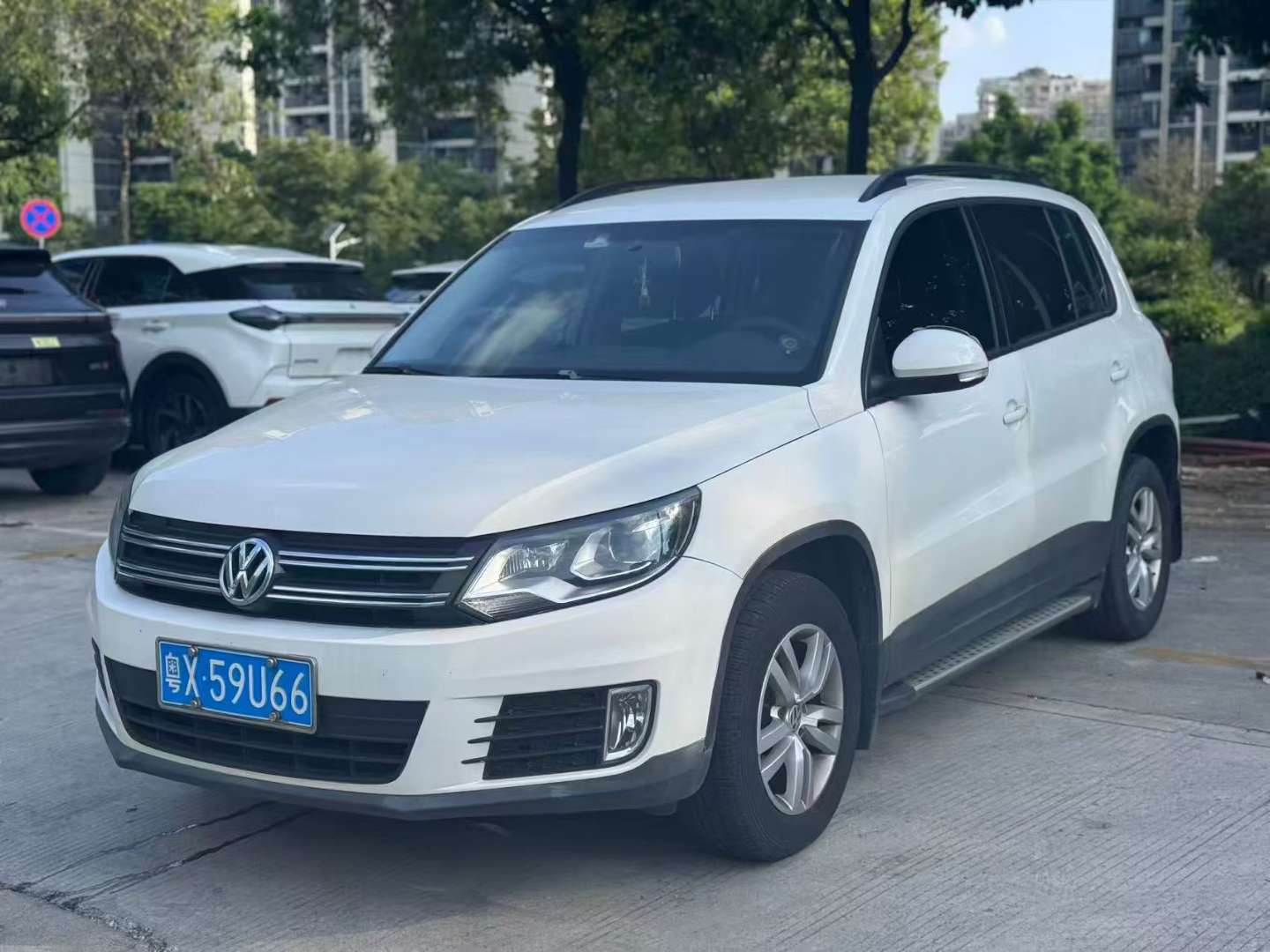 Volkswagen Tiguan 1.8T 2WD Fengshang Edition