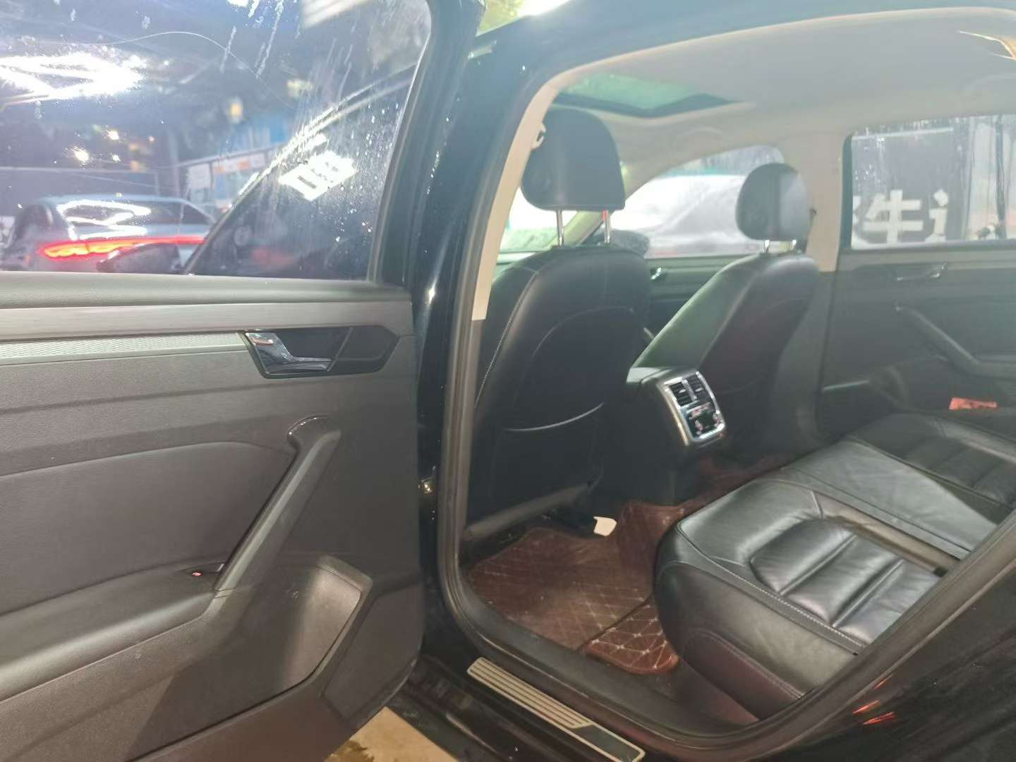 Volkswagen Passat 280TSI DSG Premium Edition 5