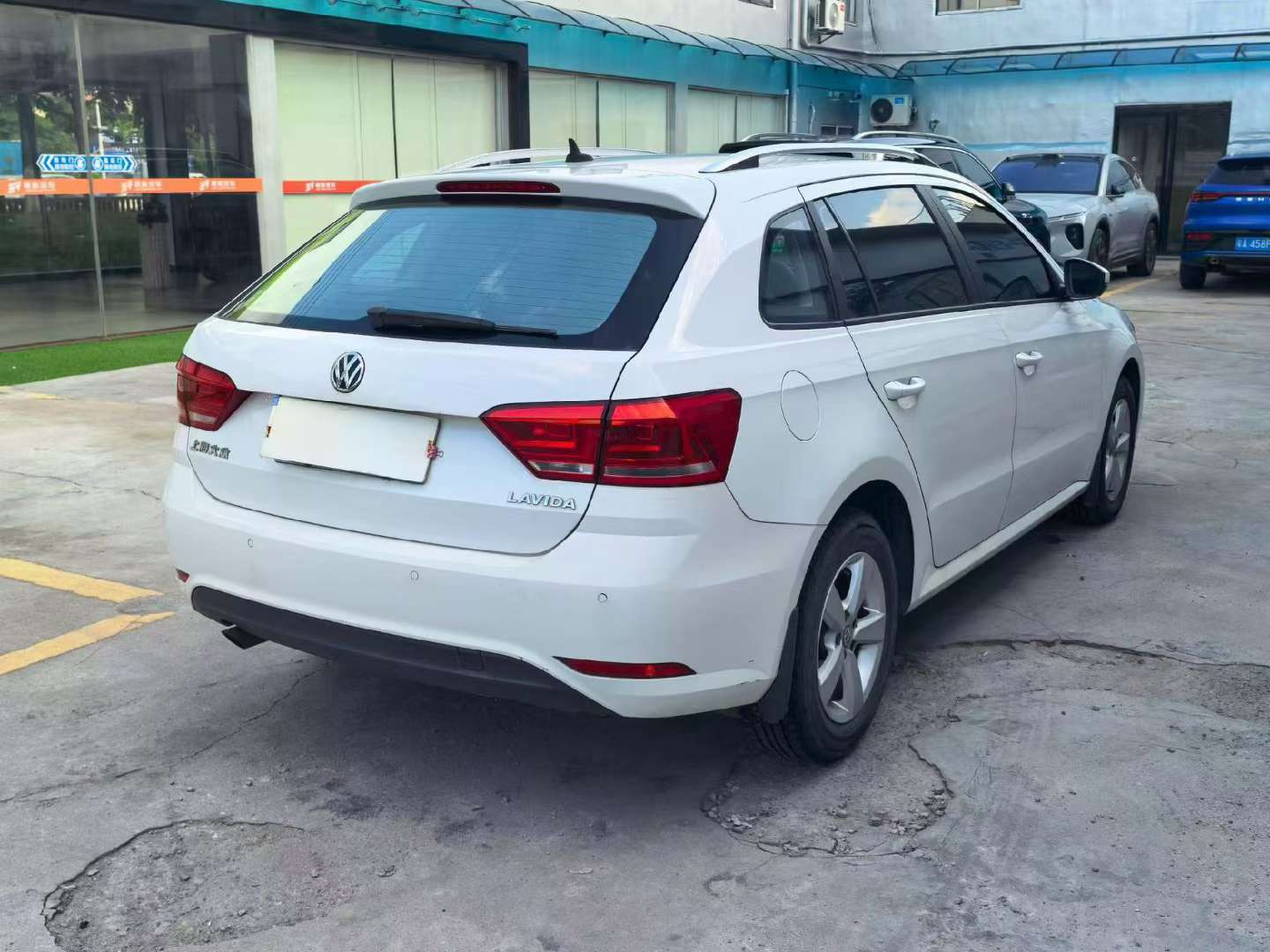 Volkswagen Lavida X 2016 1.6L 4
